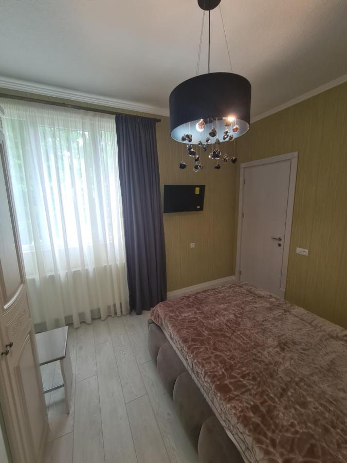 Khorgo Hotel Gori Værelse billede